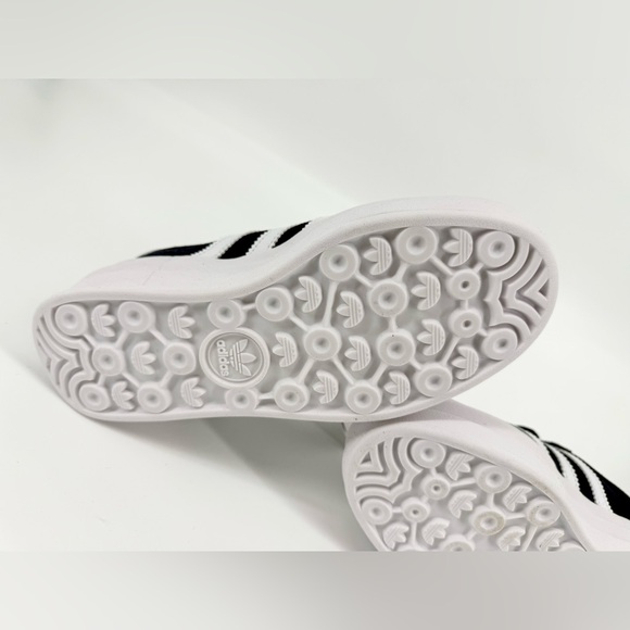 Adidas Gazelle Dark Blue and White Shoes - Picture 6 of 10